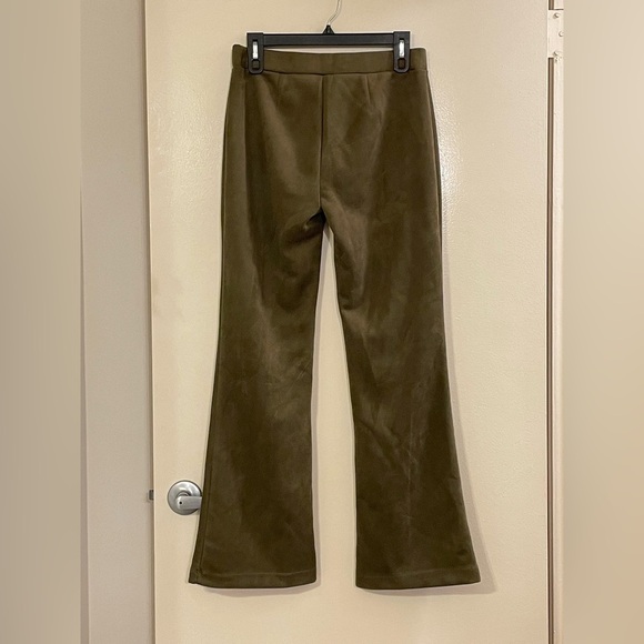 SANCTUARY by ANTHROPOLOGIE NWOT Lana Flare Pants in Olive Green - Picture 2 of 5